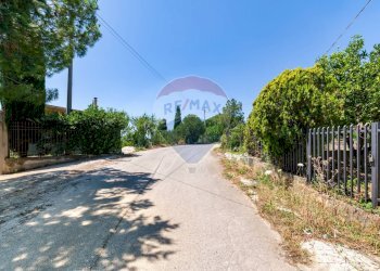 Strada accesso - Hotel contrada Calcerame via della Valle
snc, Montelepre - foto 10