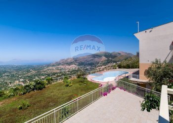 Vista delle montagne - Hotel contrada Calcerame via della Valle
snc, Montelepre - foto 15