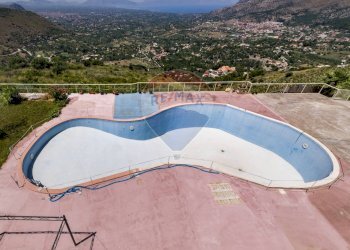 Piscina - Hotel contrada Calcerame via della Valle
snc, Montelepre - foto 18