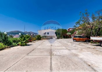 Parcheggio - Hotel contrada Calcerame via della Valle
snc, Montelepre - foto 21