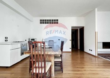 Sala da pranzo - Appartamento Via Cacioppo
 
50, Menfi - foto 12