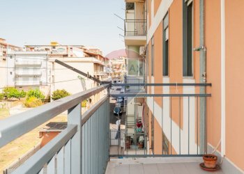 Balcone - Quadrilocale Largo Monreale (ex Via Casmene)
 
19, Lentini - foto 7