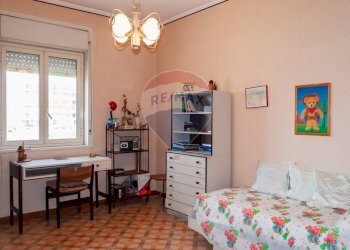 Camera / camera da letto - Quadrilocale Largo Monreale (ex Via Casmene)
 
19, Lentini - foto 18