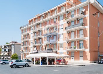 Edificio all\'aperto - Quadrilocale Largo Monreale (ex Via Casmene)
 
19, Lentini - foto 29