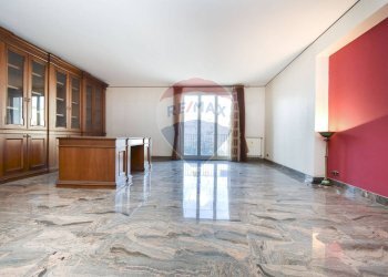 Stanza vuota - Appartamento Via Umberto
 
229, Fiumefreddo di Sicilia - foto 5