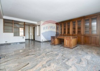 Soggiorno - Appartamento Via Umberto
 
229, Fiumefreddo di Sicilia - foto 6