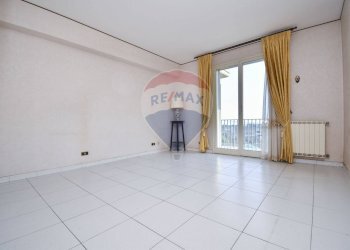 Stanza vuota - Appartamento Via Umberto
 
229, Fiumefreddo di Sicilia - foto 14