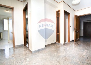 Stanza vuota - Appartamento Via Umberto
 
229, Fiumefreddo di Sicilia - foto 26