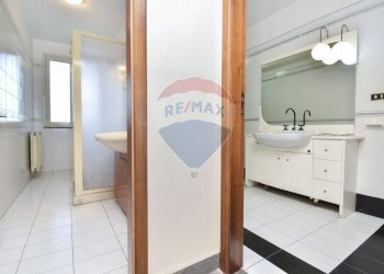 Bagno - Appartamento Via Umberto
 
229, Fiumefreddo di Sicilia - foto 27