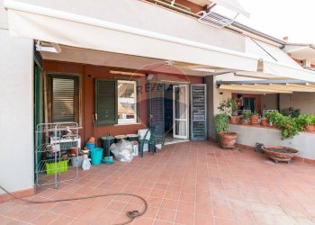 Terrazza - Villa a Schiera Via Salvatore Quasimodo
 
17, Aci Catena - foto 2