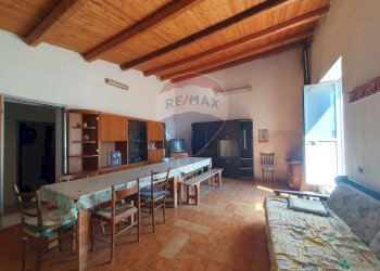 Sala da pranzo - Villa Contrada Balchino SS417
 
snc, Caltagirone - foto 2