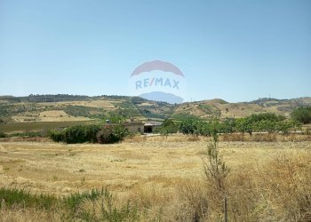 Vista delle montagne - Villa Contrada Balchino SS417
 
snc, Caltagirone - foto 16