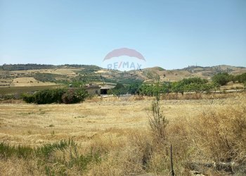 Vista delle montagne - Villa Contrada Balchino SS417
 
snc, Caltagirone - foto 18