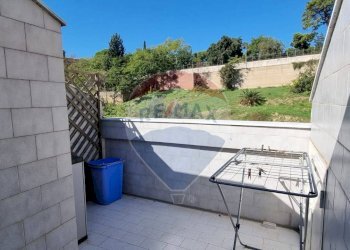 Balcone a tasca cucina - Attico VIA GIUSEPPE CINNIRELLA
 
37, Caltanissetta - foto 9