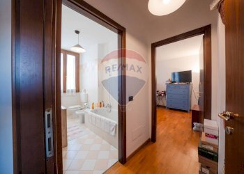 Hall / corridoio - Appartamento Ferrara - foto 14