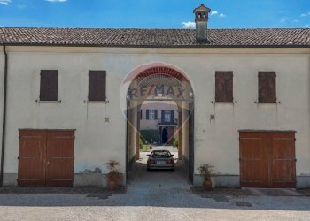 Casa all\'aperto - Villa Piazza della Libertà, Castelmassa - foto 5
