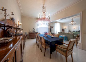 Sala da pranzo - Villa Piazza della Libertà, Castelmassa - foto 25