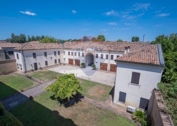 Casa all\'aperto - Villa Piazza della Libertà, Castelmassa - foto 28