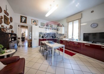 Cucina - Casa semi indipendente Via Ferrara
 
120, Ostellato - foto 4
