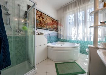 Bagno - Casa semi indipendente Via Ferrara
 
120, Ostellato - foto 12