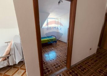 Camera / camera da letto - Trilocale Viale Uria
 
183, Ischitella - foto 8