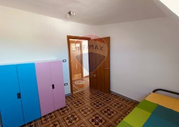 Camera / camera da letto - Trilocale Viale Uria
 
183, Ischitella - foto 9