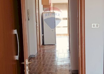 Hall / corridoio - Trilocale Viale Uria
 
183, Ischitella - foto 22