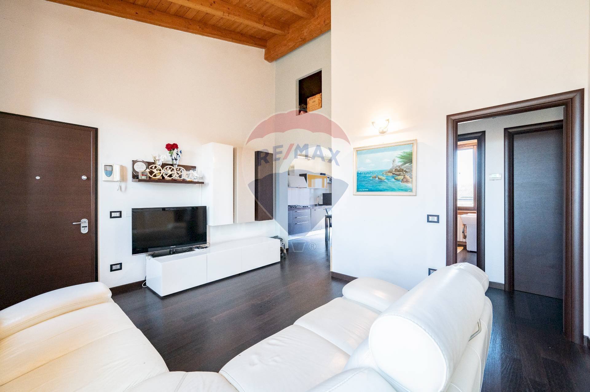 Soggiorno - Trilocale Via Manfrassina
 
49, Viadana - foto 1