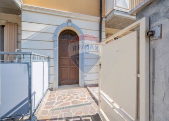 Terrazza - Trilocale Via Manfrassina
 
49, Viadana - foto 2