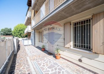 Terrazza - Trilocale Via Manfrassina
 
49, Viadana - foto 37