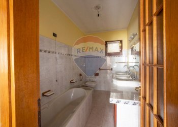 Bagno - Quadrilocale Costa Volpino - foto 19