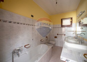 Bagno - Quadrilocale Costa Volpino - foto 20