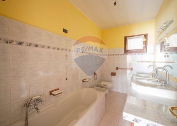 Bagno - Quadrilocale Costa Volpino - foto 24