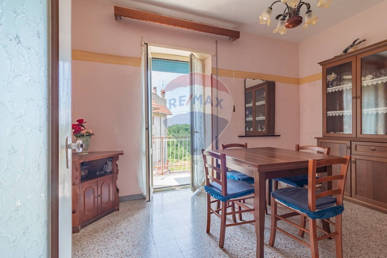 Sala da pranzo - Trilocale Via Del Pettinaro
 
40, Ischia di Castro - foto 1