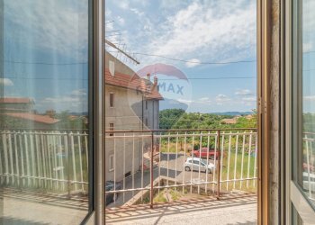 Balcone - Trilocale Via Del Pettinaro
 
40, Ischia di Castro - foto 11