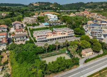 Foto 1 - Hotel Contrada Montecatino
 
80, Massignano - foto 1