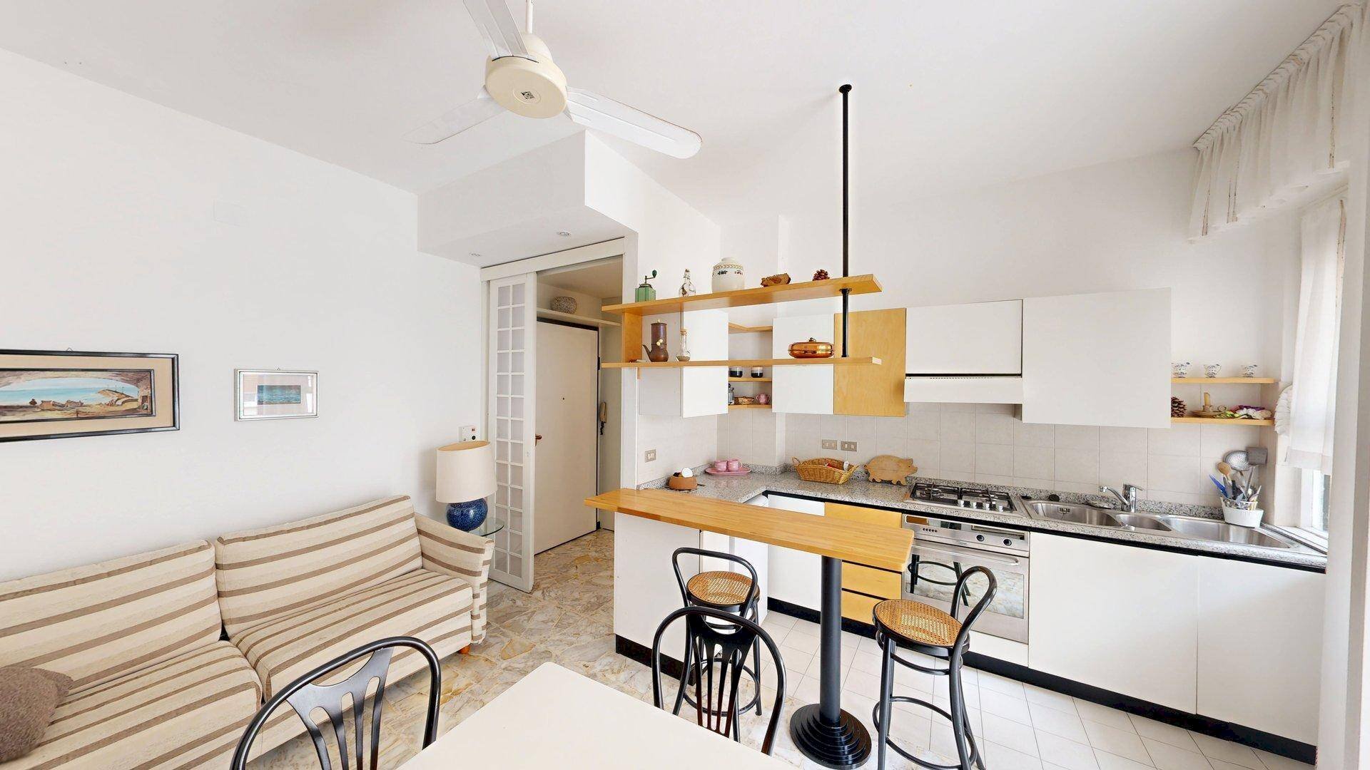 Foto 1 - Bilocale Via Piemonte
 
16, Finale Ligure - foto 1