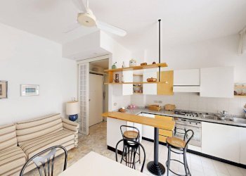 Foto 1 - Bilocale Via Piemonte
 
16, Finale Ligure - foto 1