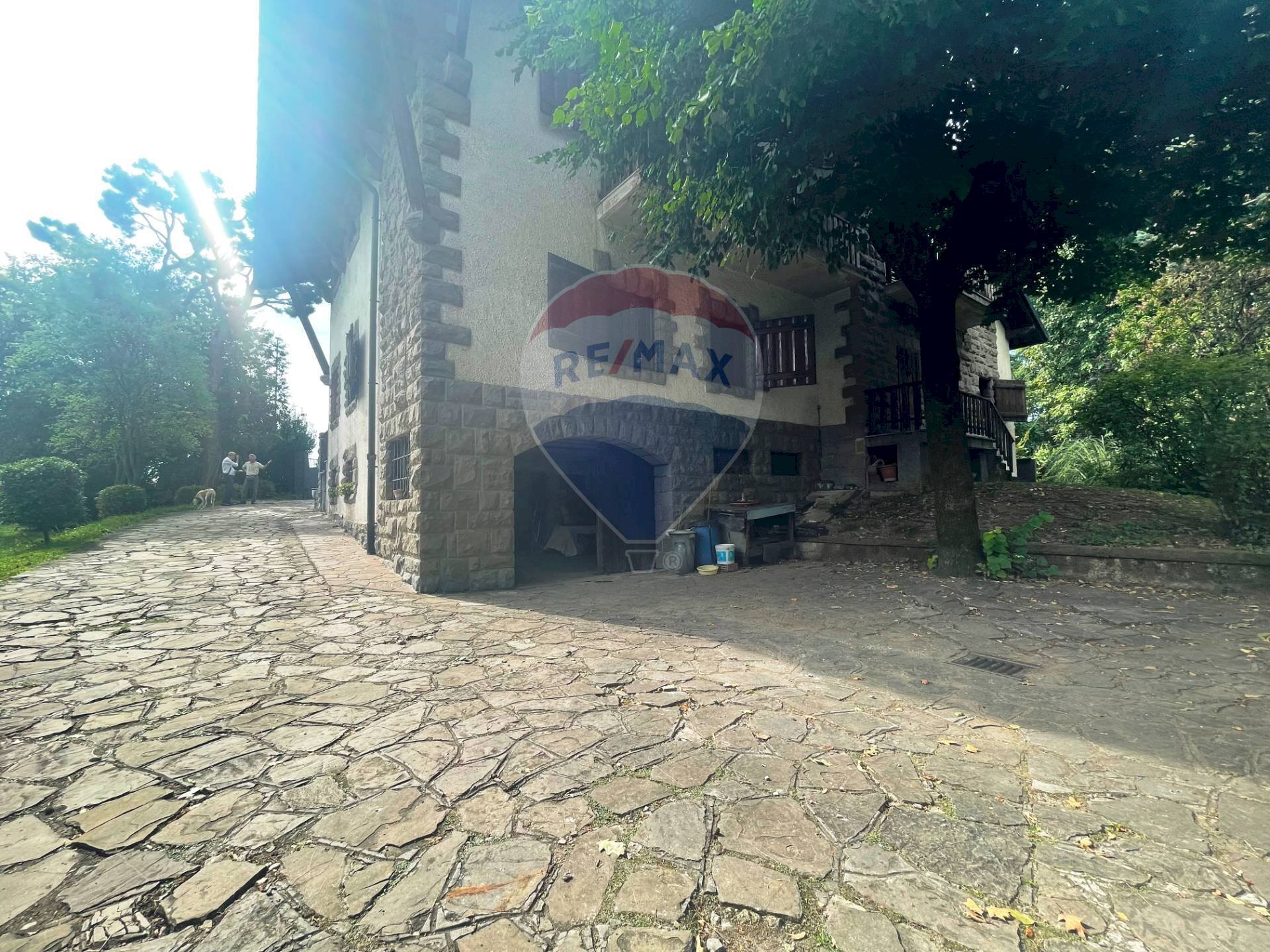 Edificio all\'aperto - Villa VIA SANT'ALBERTO
 
24, Palazzolo sull'Oglio - photo 3