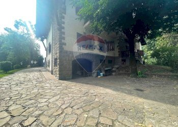 Edificio all\'aperto - Villa VIA SANT'ALBERTO
 
24, Palazzolo sull'Oglio - photo 3