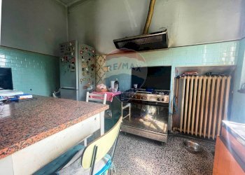 Sala da pranzo - Villa VIA SANT'ALBERTO
 
24, Palazzolo sull'Oglio - photo 10