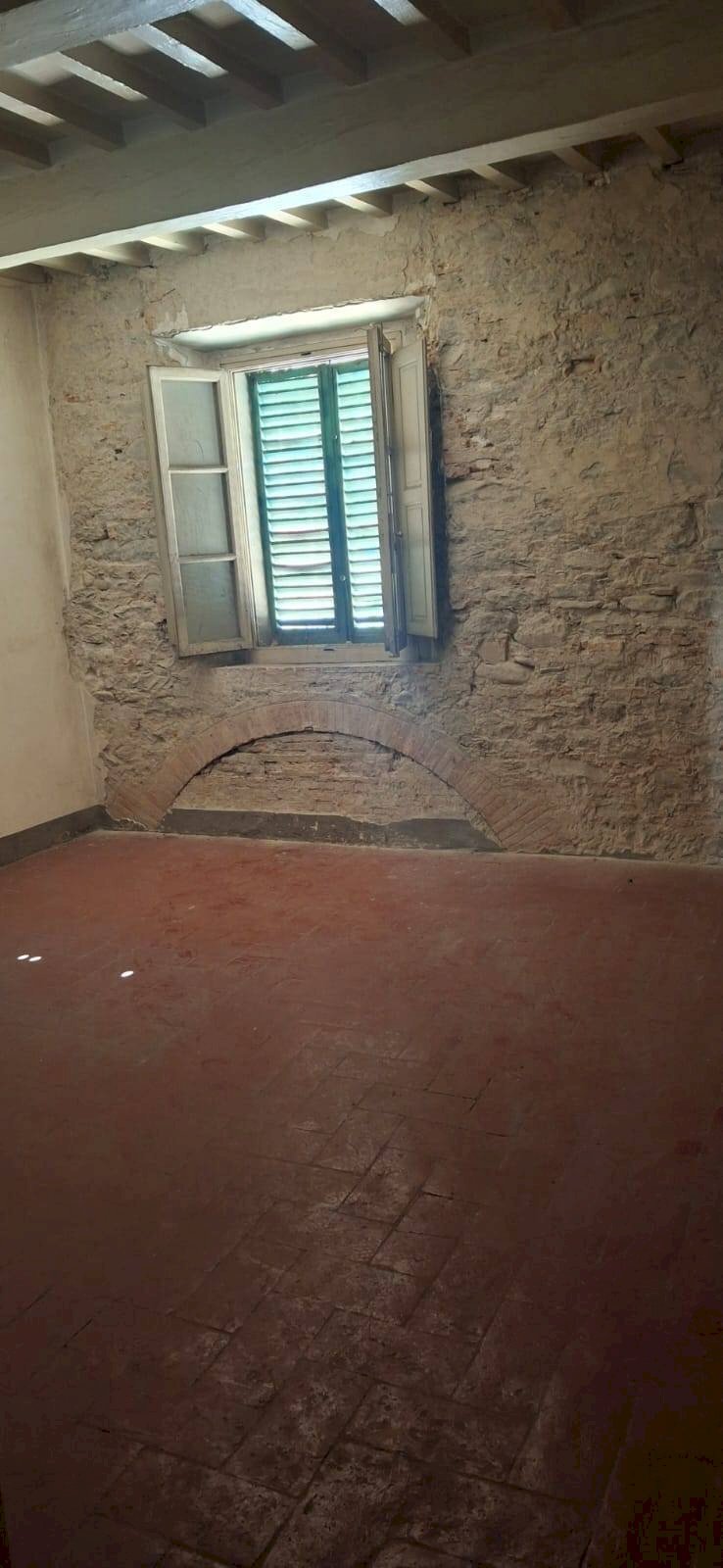 Foto 1 - Three-room apartment PIAZZA GARIBALDI SOCI
 
13, Bibbiena - photo 1