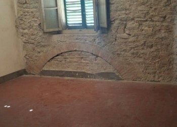 Foto 1 - Trilocale PIAZZA GARIBALDI SOCI
 
13, Bibbiena - foto 1