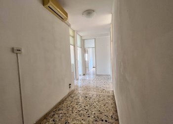 Foto 15 - Three-room apartment Via Antonio Urceo Codro
8, Reggio nell'Emilia - photo 15