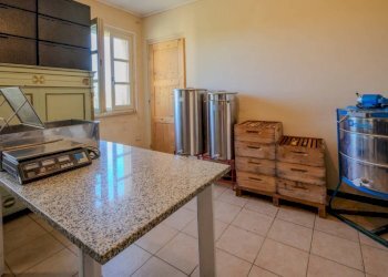 Cucina - Rustico strada del Bricco Cisero, Cortandone - foto 21