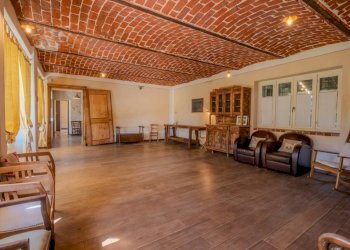 Salone - Rustico strada del Bricco Cisero, Cortandone - foto 32