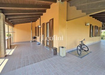 Portico - Villa via Piemonte, Conzano - foto 5