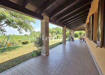 Portico - Villa via Piemonte, Conzano - foto 6