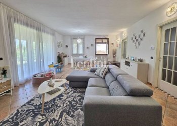 Salone - Villa via Piemonte, Conzano - foto 11