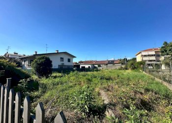 Terreno - Terreno edificabile via Giuseppe Garibaldi, Ferno - foto 2